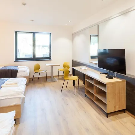 게스트하우스 Tanker & Bistro