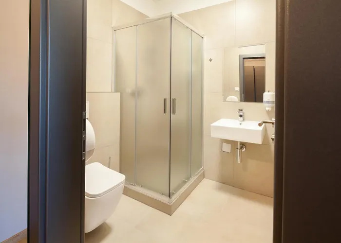 Tanker & Bistro Caradice