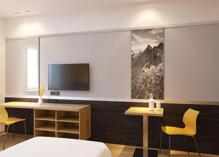 게스트하우스 Tanker & Bistro 3*